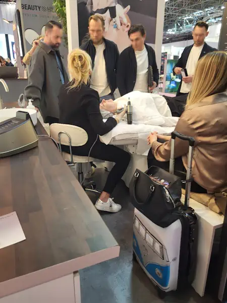 Beauty-Messe: BeautyHills Behandlung Männer